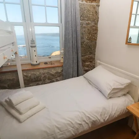 Apartment 8 Sennen Heights Penzance